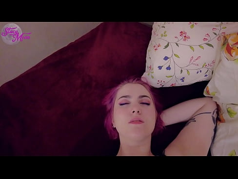 ❤️ Слутный классташы аны менен OBG өткөрүп жиберүүнү суранды, ошондуктан биз презервативсиз трахты болдук ❌ Секс видео боюнча бизде