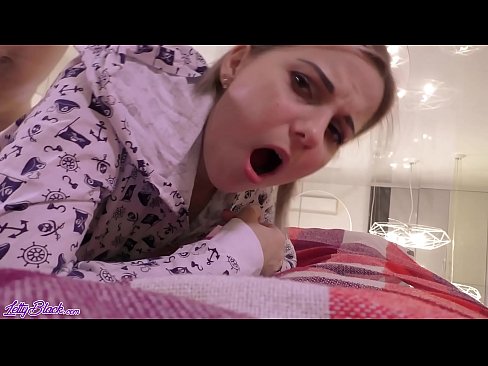 ❤️ Сексуалдуу апа карлыгач жана прегистайл секс - кончуг жакын ❌ Секс видео боюнча бизде